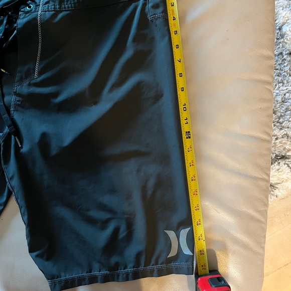 Hurley & Billbong Swim Suite Trunks - Picture 5 of 11